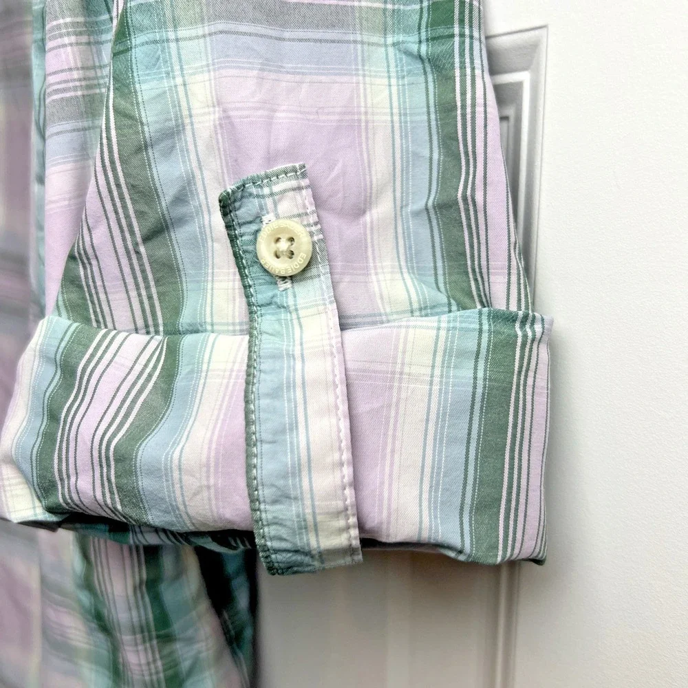 Eddie Bauer Travex Classic Fit Plaid Button Down Shirt Women's Medium A1869